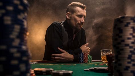 wie spielt man poker im casino